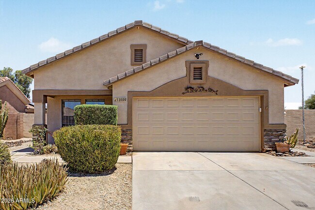 12899 S 175th Ave Goodyear, AZ 85338 photo 2
