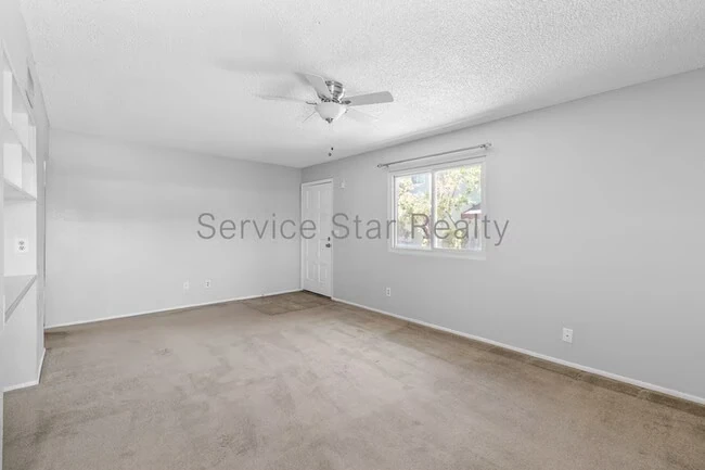 10215 N 8th Pl Phoenix, AZ 85020 photo 3
