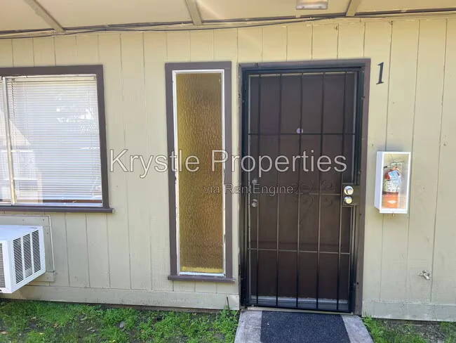 1963 Grande Cir Fairfield, CA 94533 photo 4