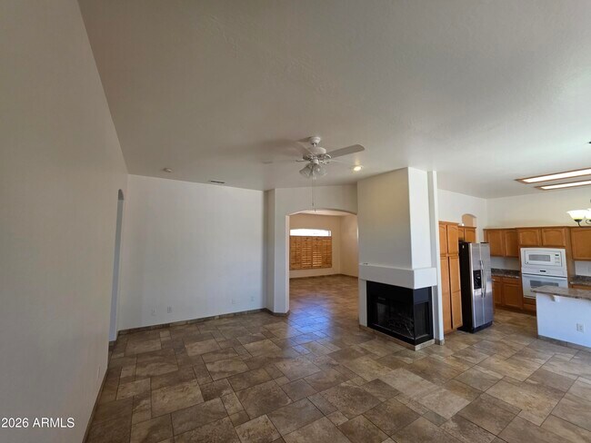 4307 E Williams Dr Phoenix, AZ 85050 photo 5