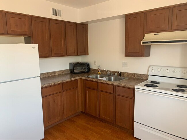3031 S Rural Rd Tempe, AZ 85282 photo 4