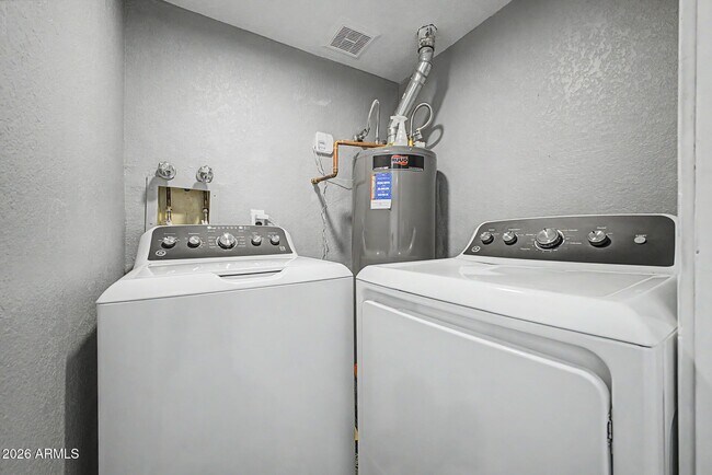 5209 N 18th Dr Phoenix, AZ 85015 photo 5