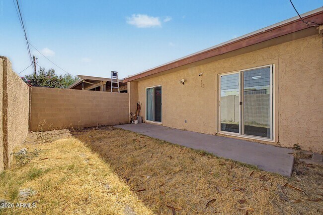 5209 N 18th Dr Phoenix, AZ 85015