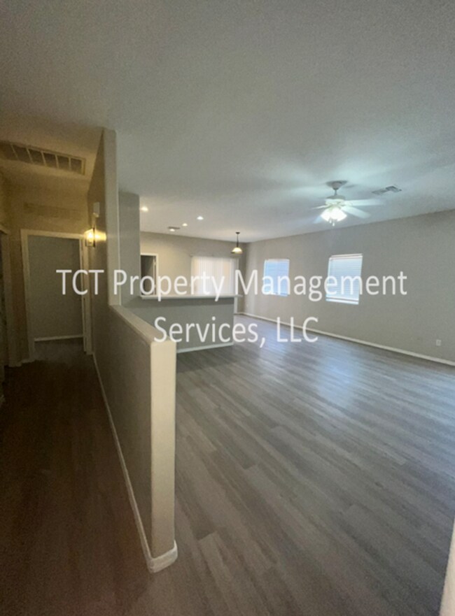 9136 W Cambridge Ave Phoenix, AZ 85037 photo 4
