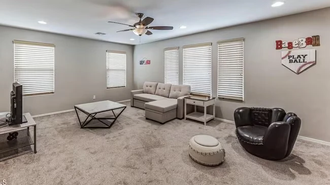 7657 S Debra Dr Gilbert, AZ 85296 photo 3