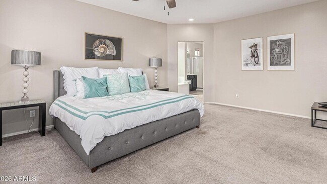 7657 S Debra Dr Gilbert, AZ 85296 photo 2