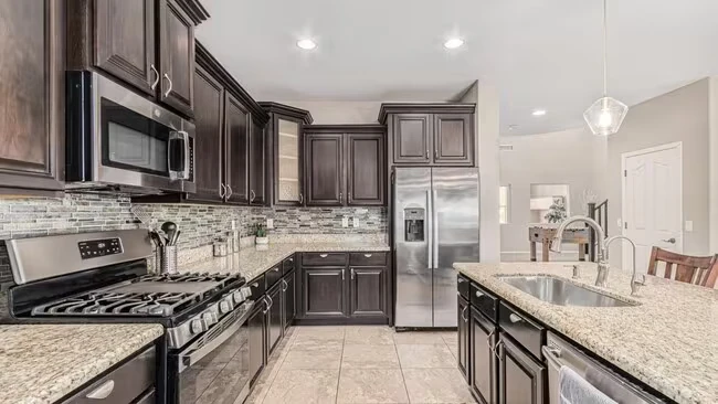 7657 S Debra Dr Gilbert, AZ 85296 photo 5