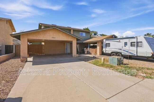 245 E Vine Cir photo 2