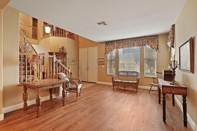 549 Glenbriar Cir Tracy, CA 95377 photo 3