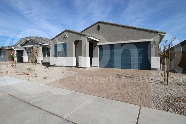 39 S 176th Dr Goodyear, AZ 85338 photo 2