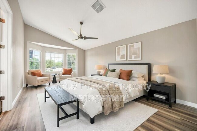 3067 N 33rd Pl Phoenix, AZ 85018 photo 5