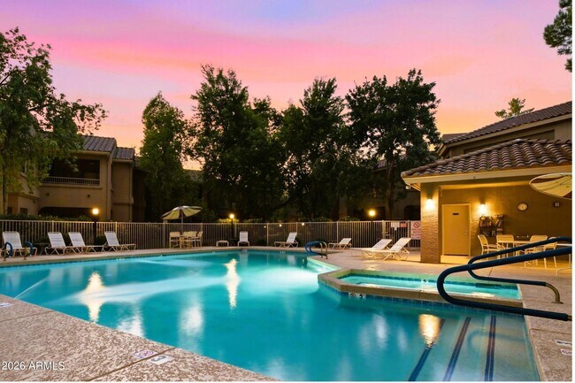 15050 N Thompson Peak Pkwy Scottsdale, AZ 85260 photo 3