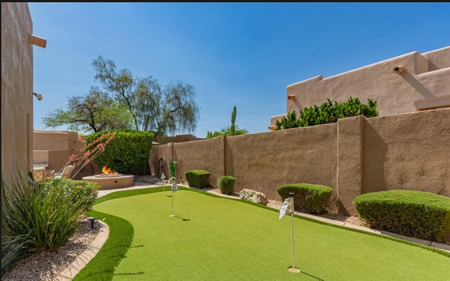 8324 E Cactus Wren Rd Scottsdale, AZ 85250 photo 4