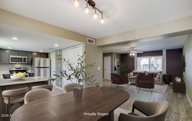 8303 E Thomas Rd photo 2