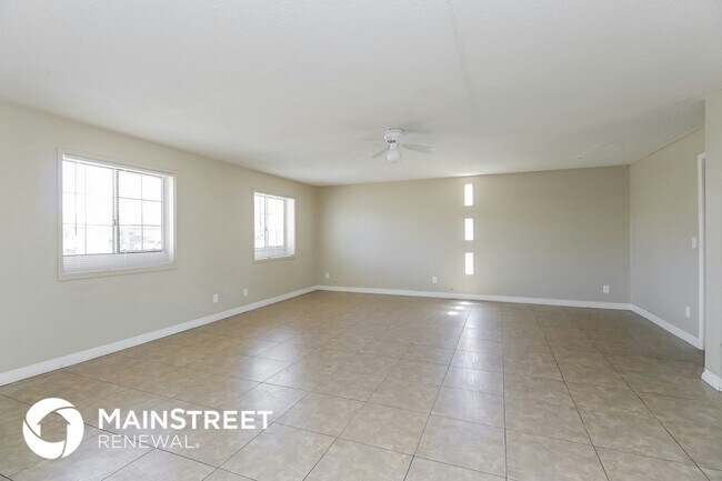 6232 W Rose Ln Glendale, AZ 85301 photo 4