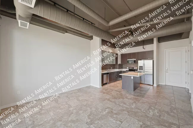 1 E Lexington Ave Phoenix, AZ 85012 photo 4