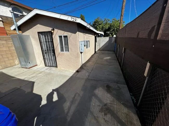 729 Morrison St San Diego, CA 92102 photo 5