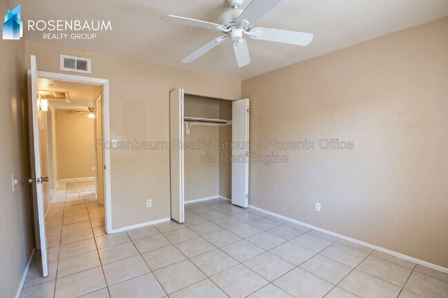 733 S Morris Mesa, AZ 85210 photo 3