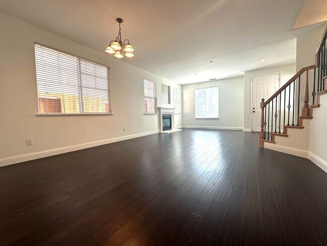 2369 Fernwood Ln photo 5