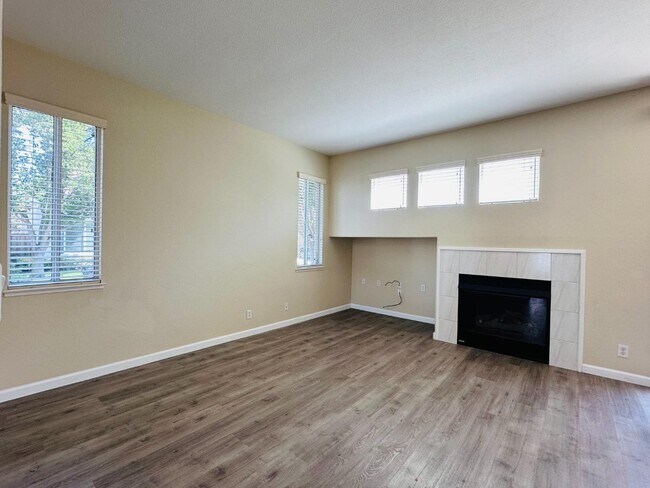 34117 Songbird Terrace Fremont, CA 94555 photo 4