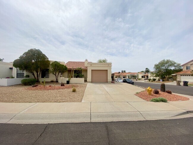 11343 W Townley Ave