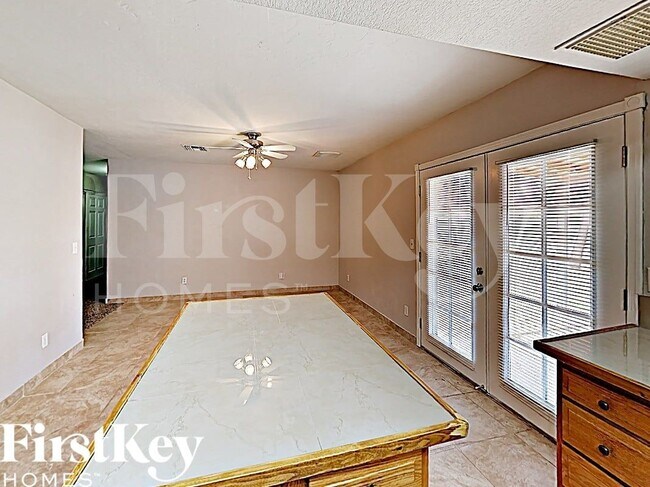 1007 W Utopia Rd Phoenix, AZ 85027 photo 5