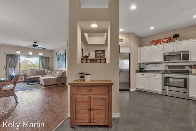 9100 E Raintree Dr Scottsdale, AZ 85260 photo 5