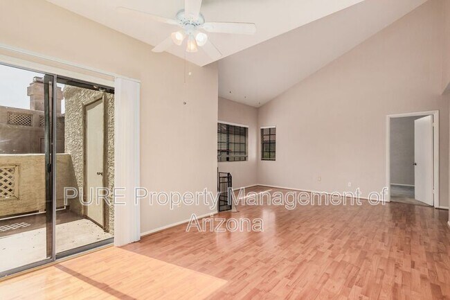 930 N Mesa Dr Mesa, AZ 85201 photo 5