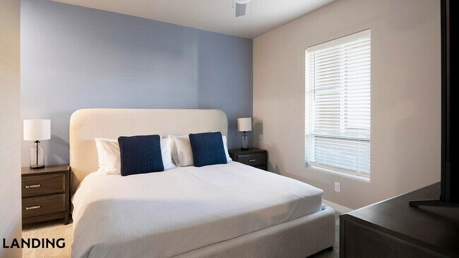 2445 Estrella Pkwy Goodyear, AZ 85338 photo 4