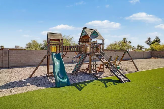 6315 E Delcoa Ave Scottsdale, AZ 85254 photo 2