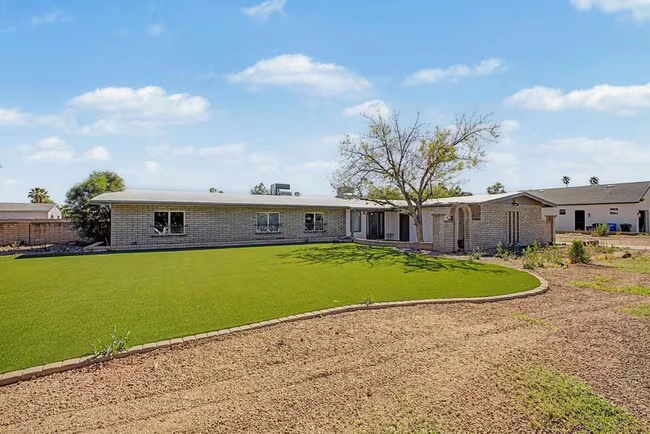6315 E Delcoa Ave Scottsdale, AZ 85254 photo 3