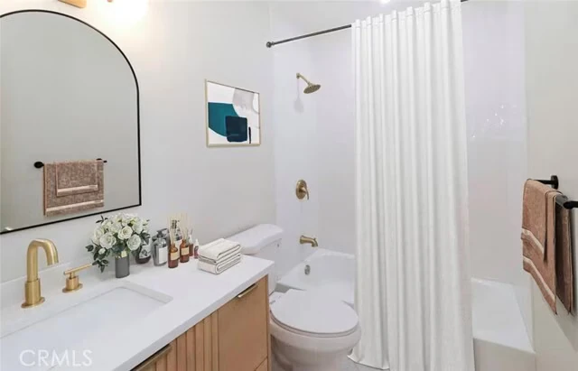 6679 Linda Vista Rd San Diego, CA 92111 photo 4
