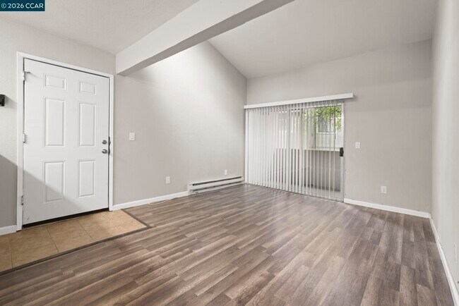 1333 N Camino Alto Vallejo, CA 94589 photo 4
