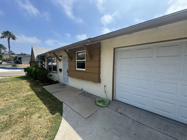 1071 Osage Dr Spring Valley, CA 91977