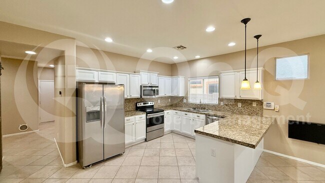 1963 E Los Alamos St Gilbert, AZ 85295 photo 3