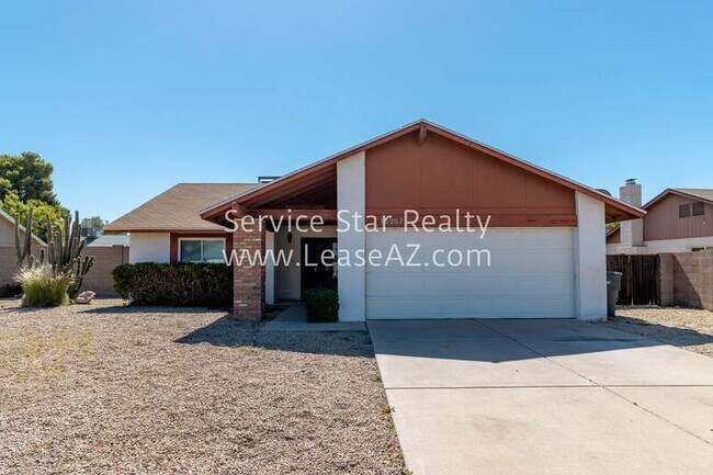 16267 N 29th Dr Phoenix, AZ 85053 photo 2