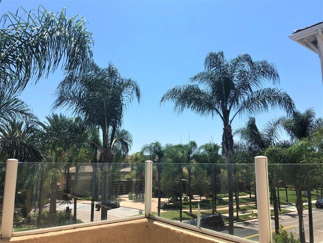 8838 Spectrum Center Blvd San Diego, CA 92123 photo 3