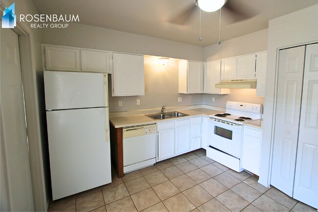 4704 E Caballero St Mesa, AZ 85205 photo 3