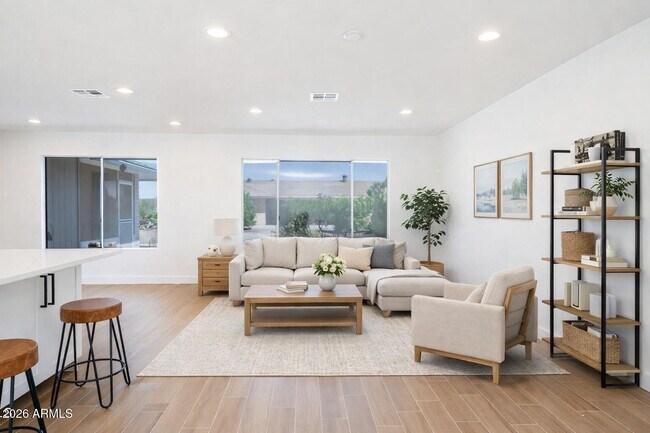 14044 N Cameo Dr Sun City, AZ 85351 photo 5