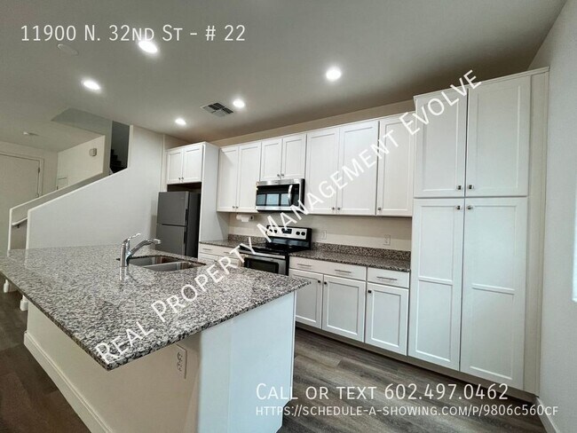 11900 N 32nd St Phoenix, AZ 85028 photo 4
