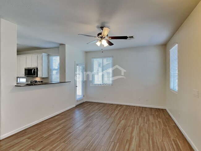 10123 E Isleta Ave Mesa, AZ 85209 photo 4