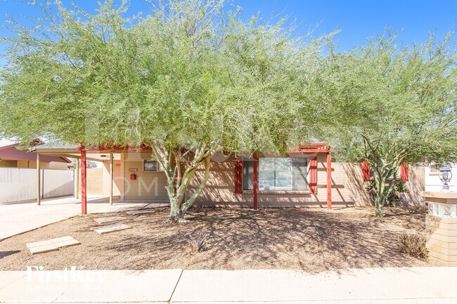 2008 W San Juan Ave photo 2