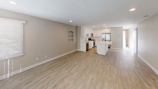 4859 Catoctin Dr San Diego, CA 92115 photo 4