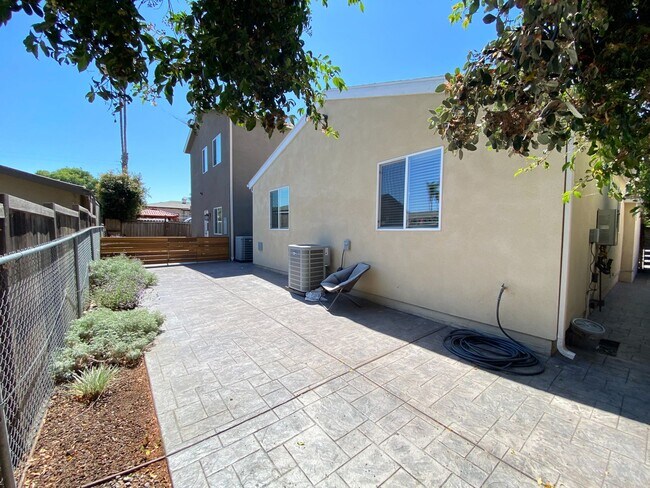 4859 Catoctin Dr San Diego, CA 92115 photo 3