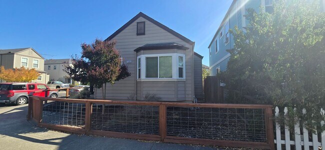 1506 Tammy Way Santa Rosa, CA 95401 photo 2