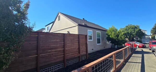 1506 Tammy Way Santa Rosa, CA 95401 photo 4