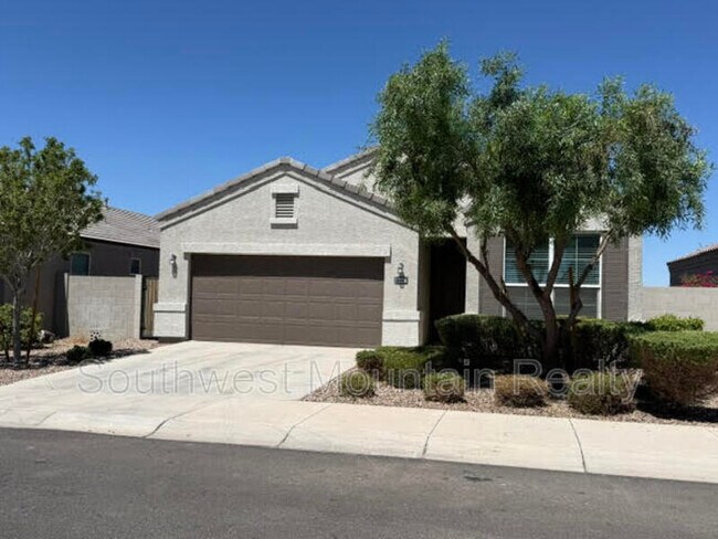 2226 N Comiskey Dr Florence, AZ 85132 photo 2