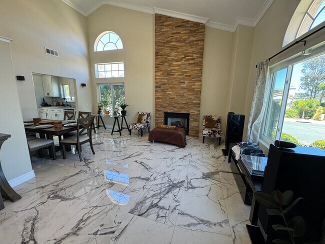 1659 Lisbon Pl Escondido, CA 92029 photo 5