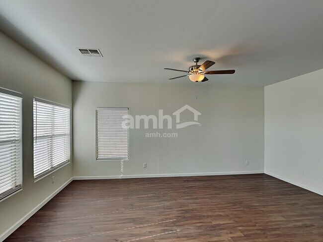 3609 E Desert Moon Trail photo 4