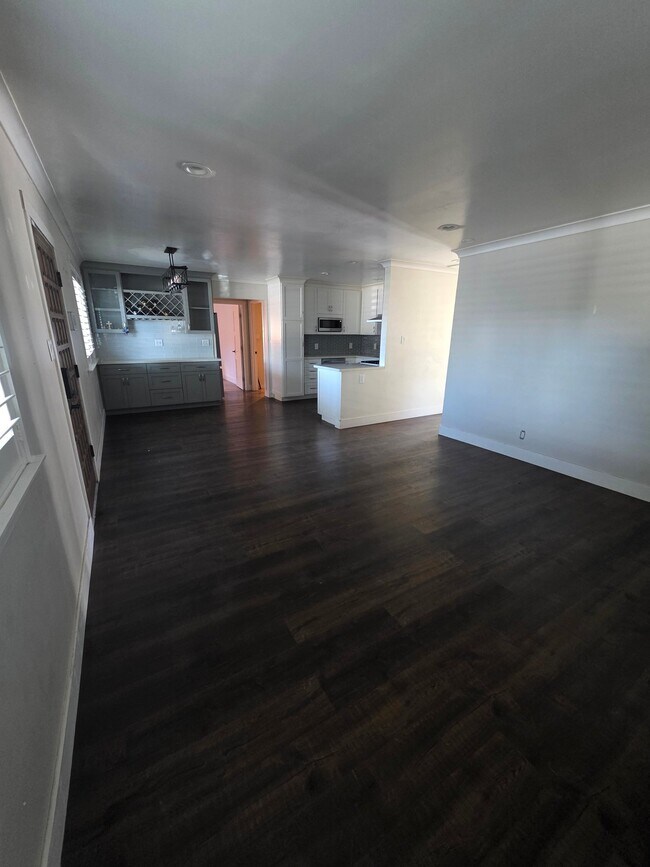 3BR/1BA Single Family House on N. Fair Oaks Ave · Sunnyvale photo 4